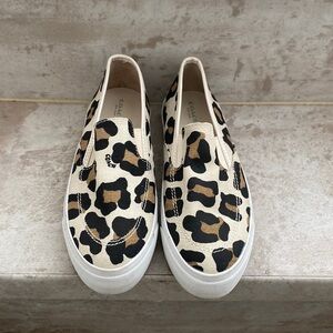 Coach Slip-On Shoes Leopard Print Sz 6